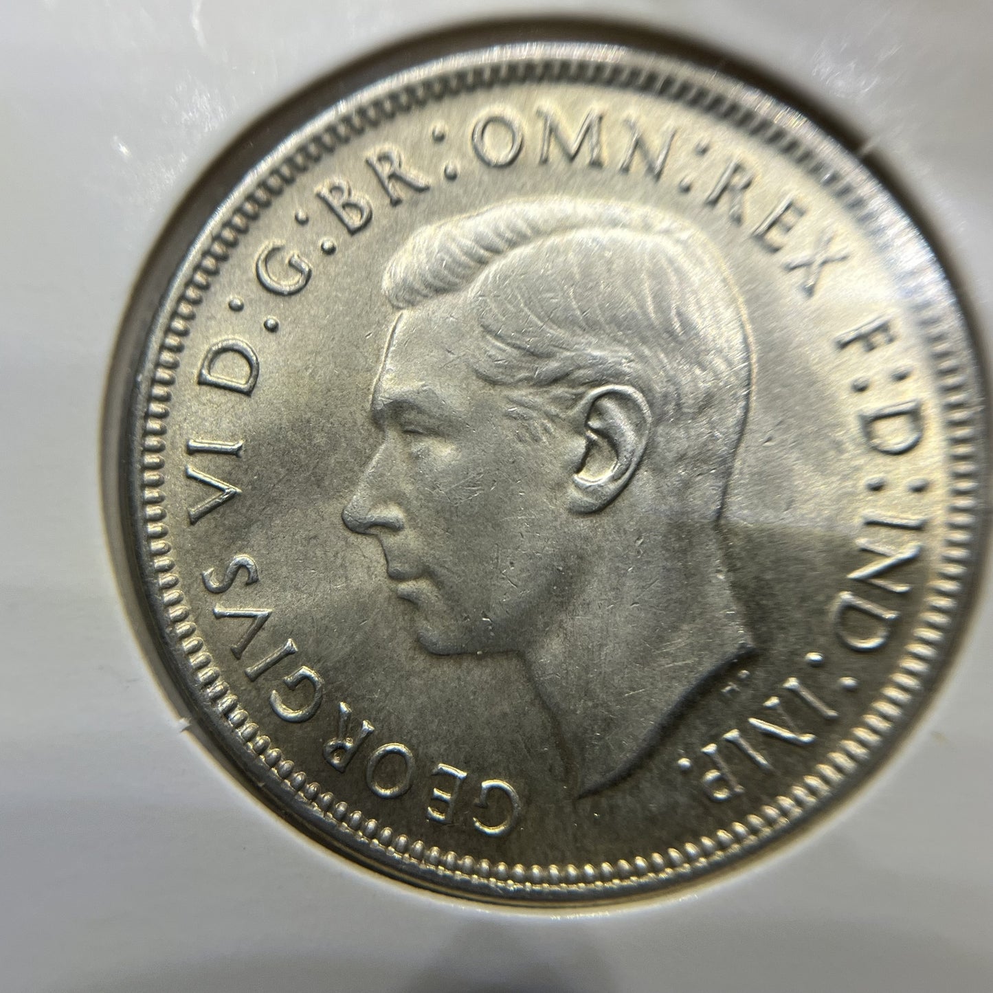 1943 s Florin Coin - good Extremely Fine - George VI Silver Predecimal
