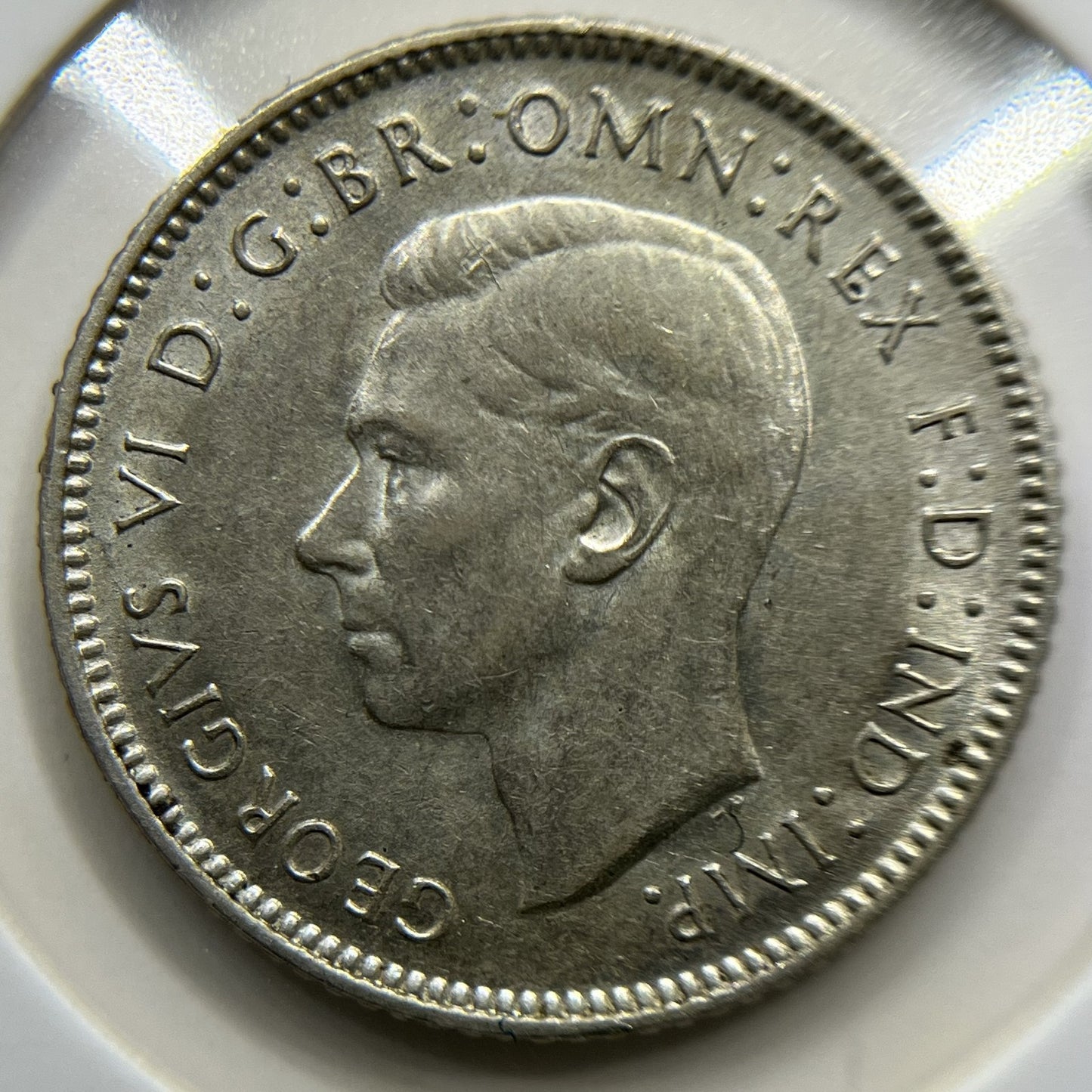 1943 d Sixpence Coin - Uncirculated - George VI Silver Australia
