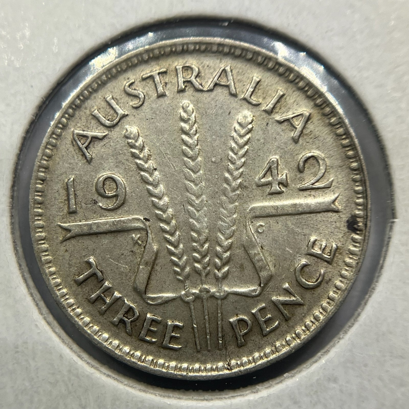 1942 m Threepence Coin - good Very Fine - Key Date Low Mintage George VI