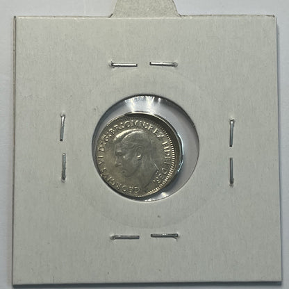 1949 Threepence Coin - Off Centre Misstrike Error HUGE LIP Struck out of Collar