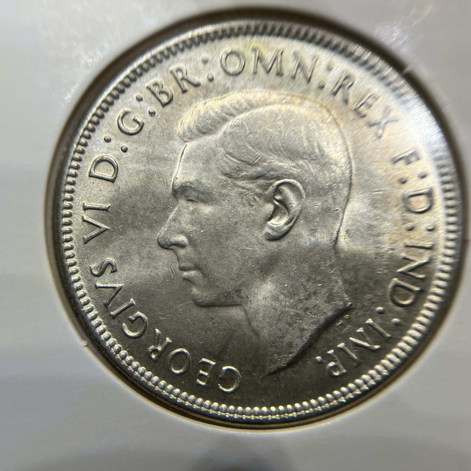 1943 s Florin Coin - good Extremely Fine - George VI Silver Predecimal