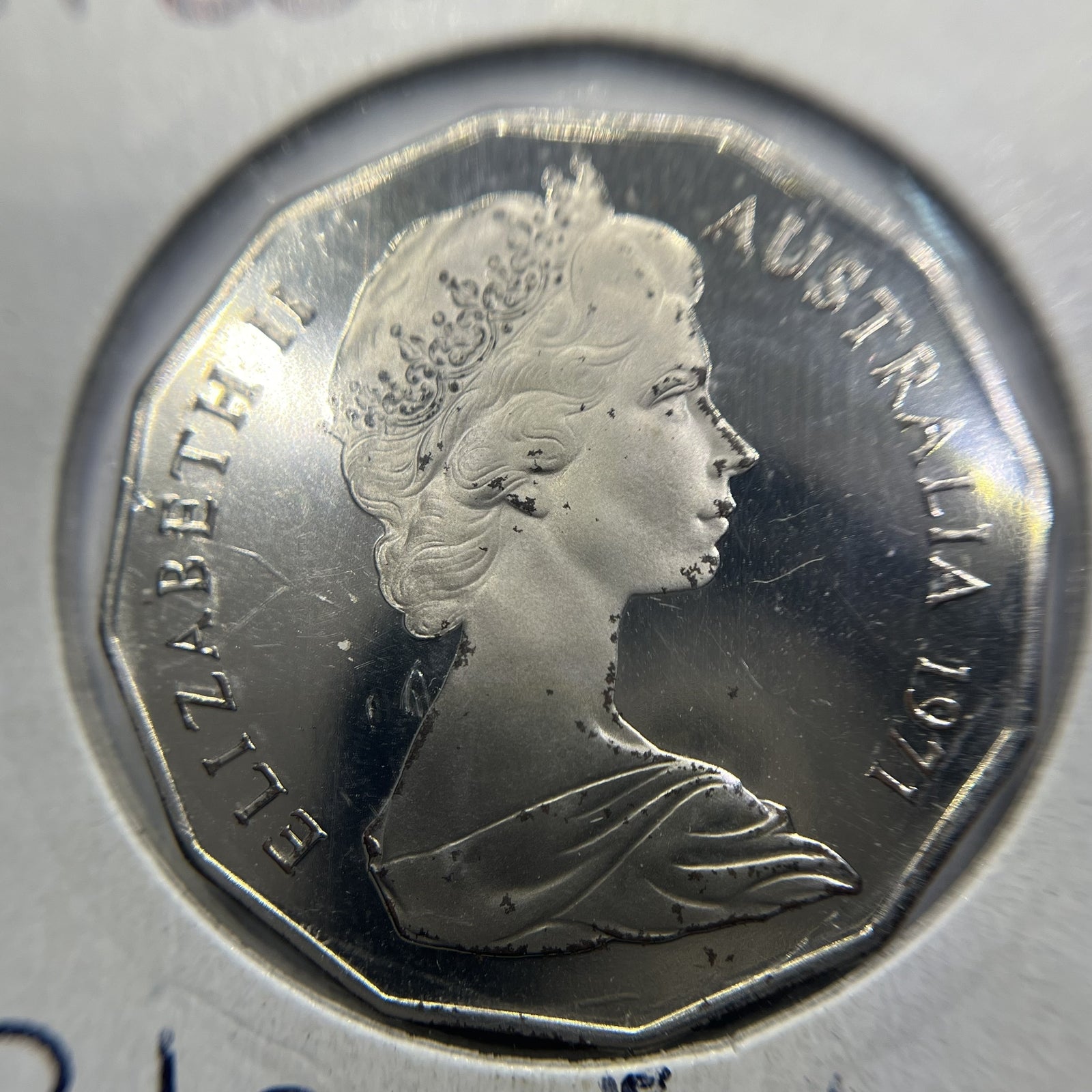 1971 Fifty 50 Cent Coin - Ex Proof Set Aged - Elizabeth II in 2x2