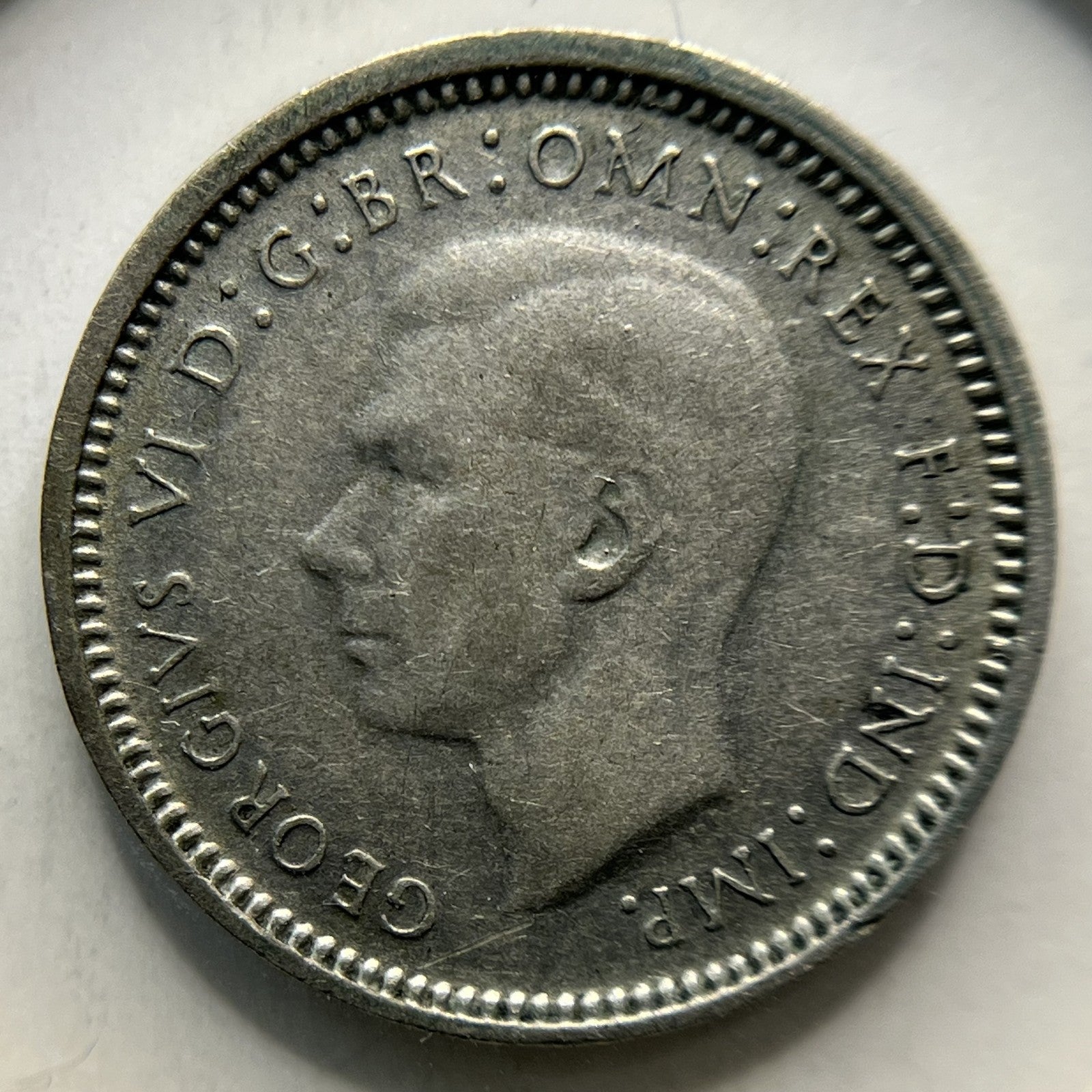 1947 Threepence Error Coin - Die Crack on 7 - Silver George VI Predecimal