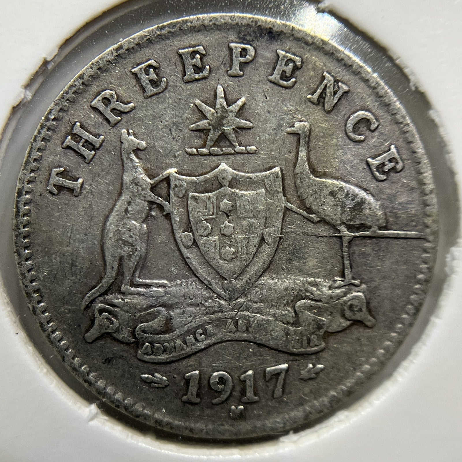 1917 Threepence Coin - Very Good Die Crack Error - George V Silver Predecimal