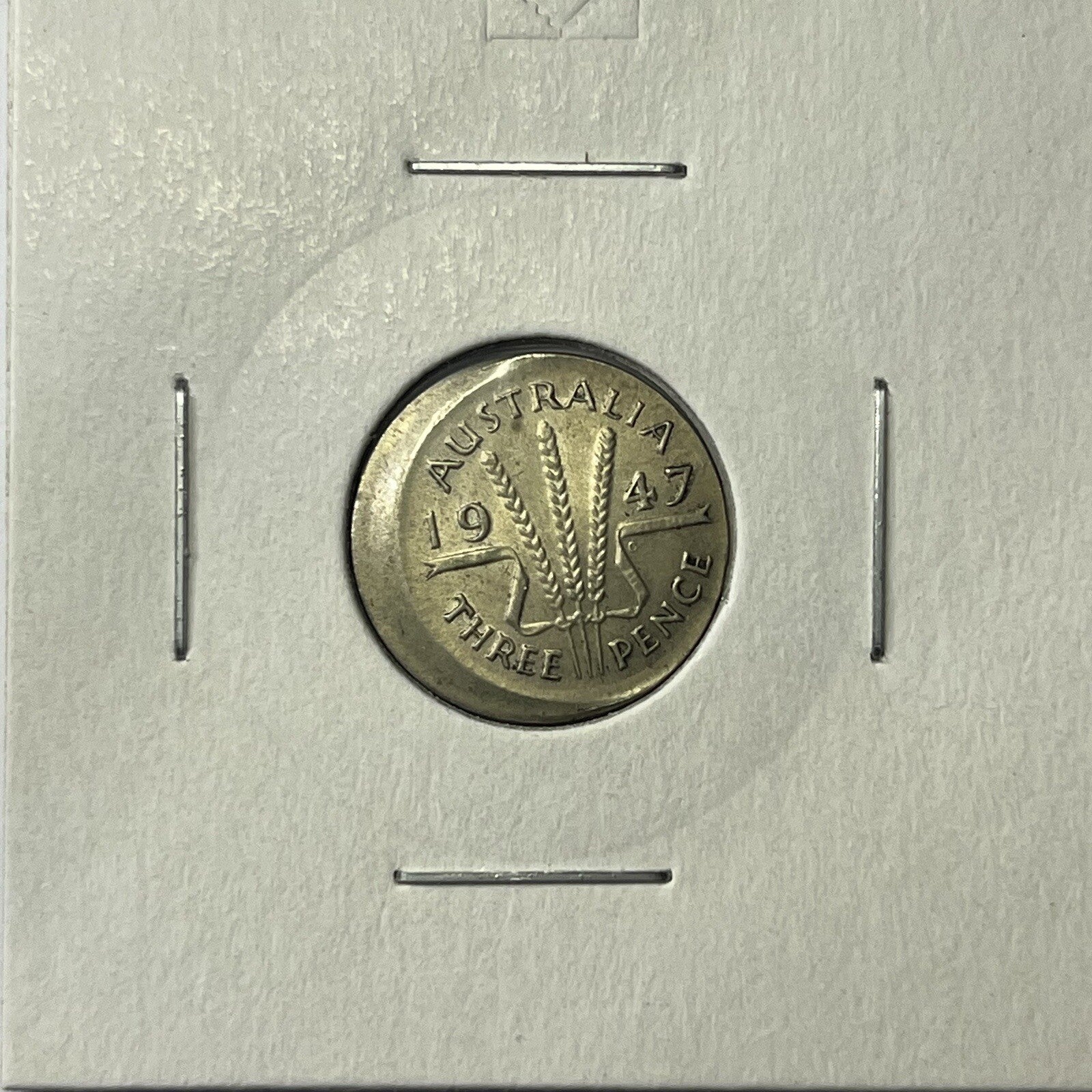 1947 Threepence Coin - BroadStrike Misstrike Large Error - Silver Scarce Collar