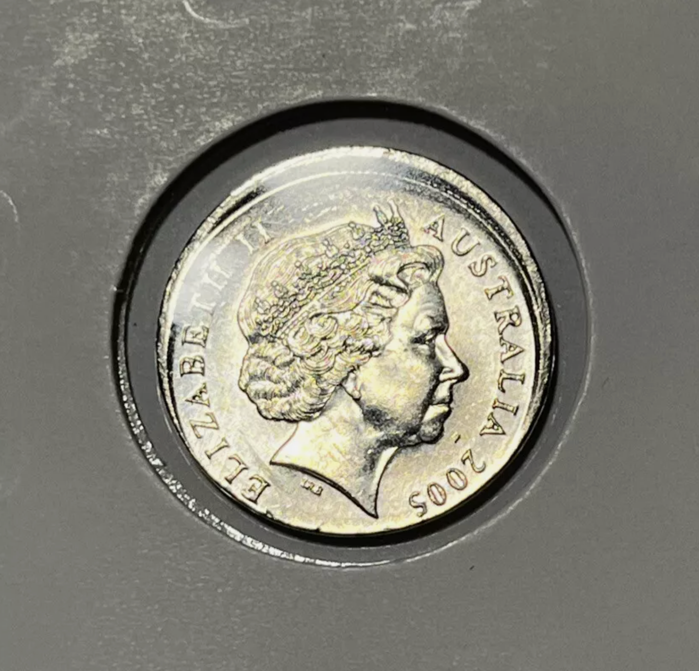 2005 Five Cent Coin - Off Centre & Lip - Struck out of Collar - Uncirculated