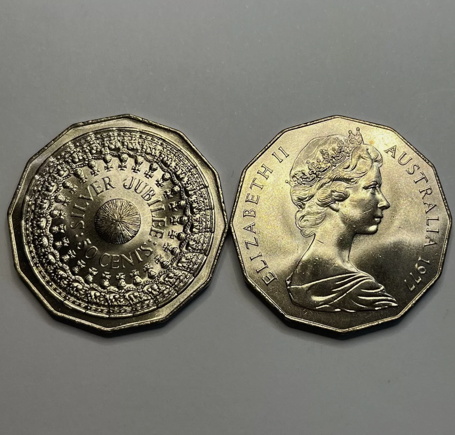 1977 Silver Jubilee 50 Cent - Uncirculated