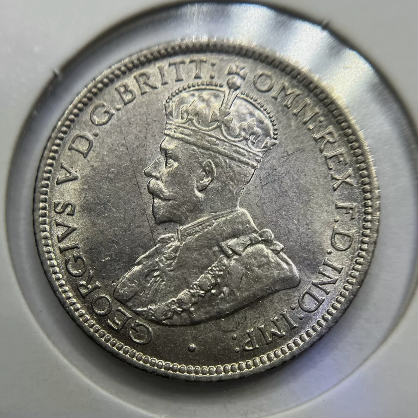 1916 Sixpence Coin - Almost Uncirculated