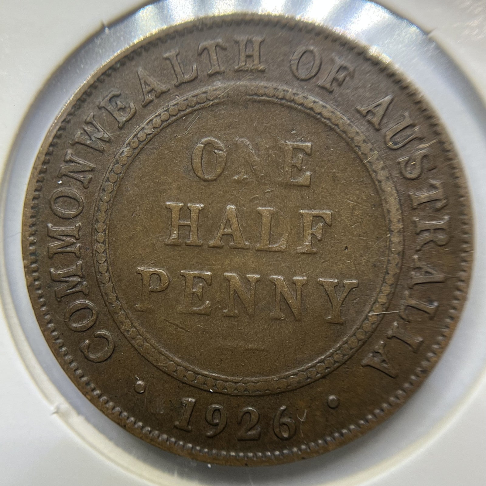 1926 Half Penny Error Coin - Half Moon and Pigtail aFine - George V